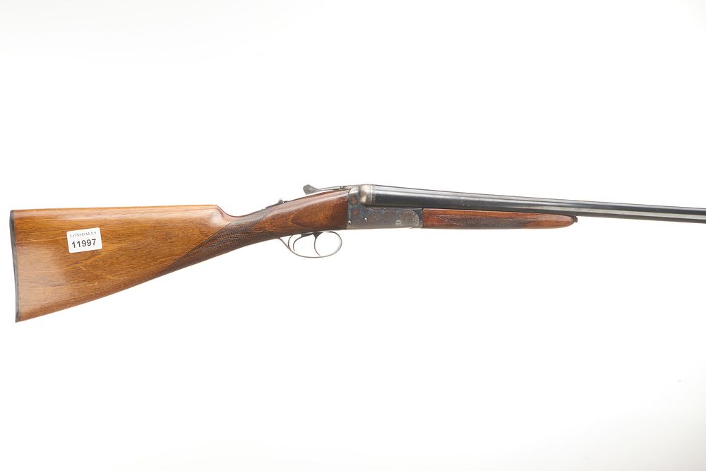 Lot 204: BASQUE A 12-BORE BOXLOCK Ser No 249238;