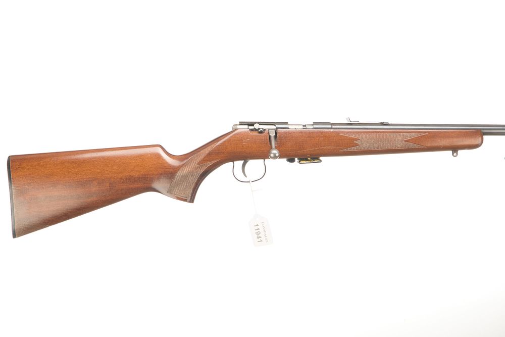 Lot 351: ANSCHUTZ A Mod 1450 .22LR BOLT ACTION Ser No 1334271