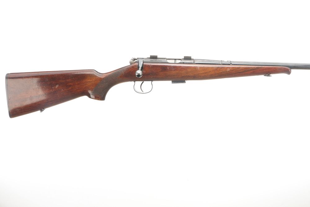 Lot 366: BRNO A Mod 2E .22 LR BOLT ACTION Ser No 20525