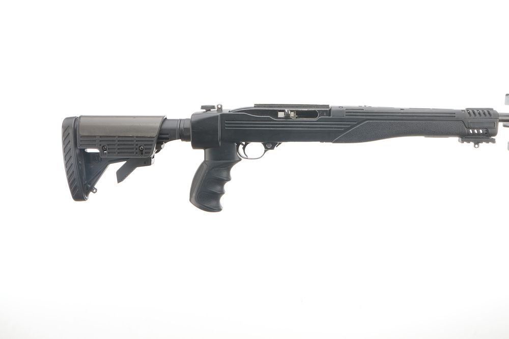 Lot 367: RUGER A Mod 10/22 CUSTOM .22 LR SEMI-AUTO Ser No 236-21855