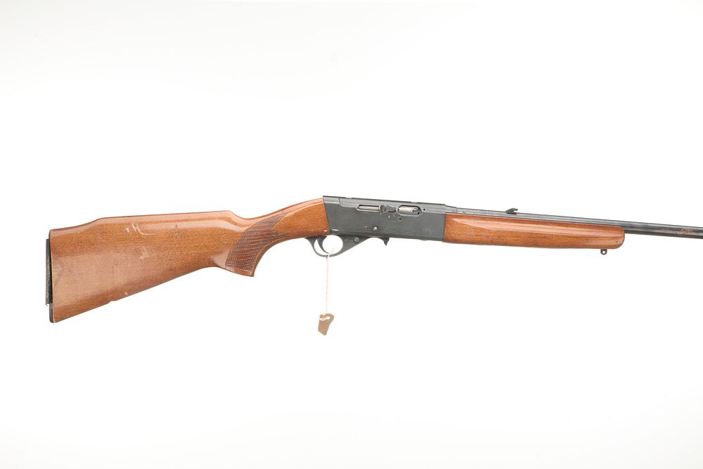 Lot 375: ANSCHUTZ A .22LR SEMI AUTO Ser No 103697