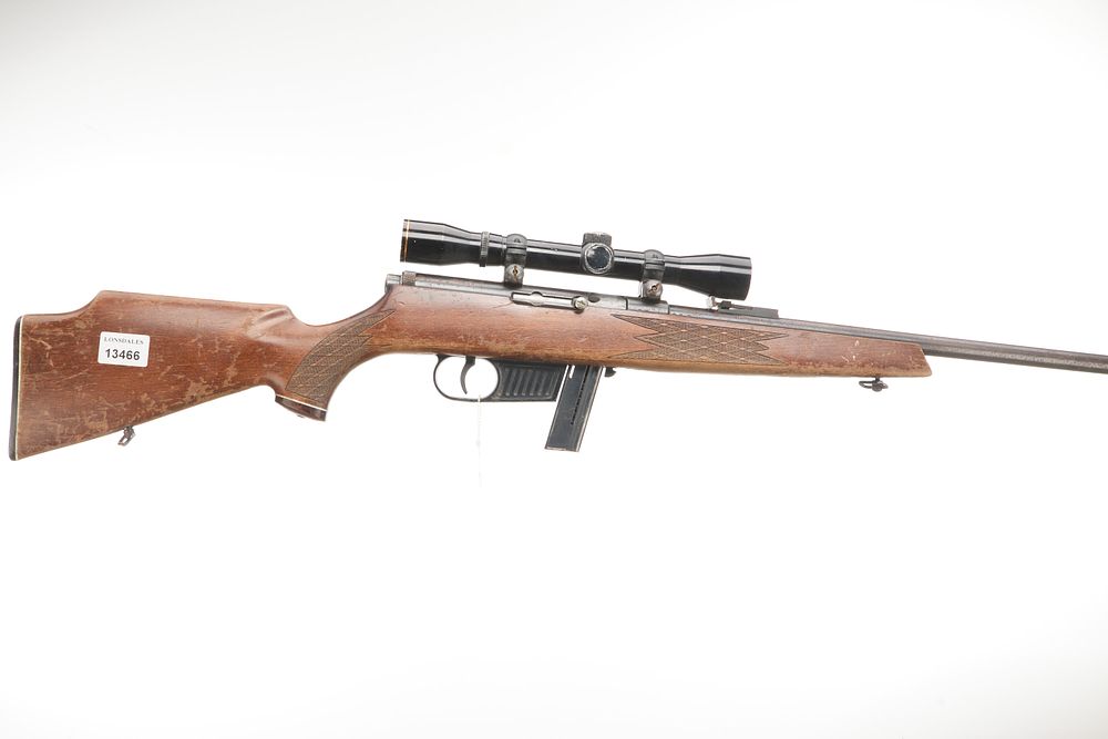 Lot 412: VOERE A .22 LR SEMI-AUTO RIFLE Ser No 188062