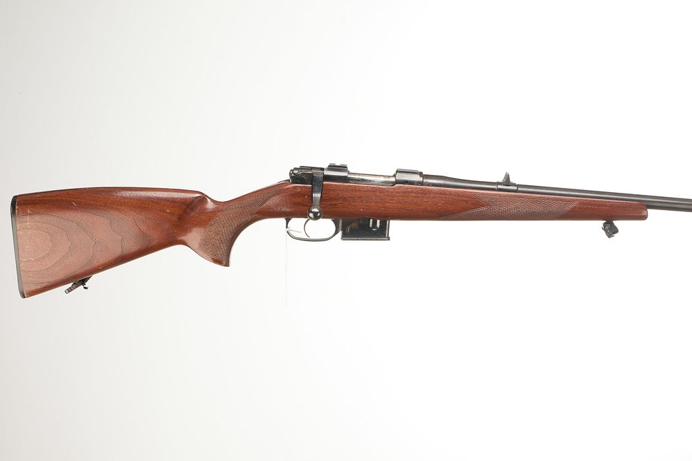 Lot 422: BRNO A Mod 527 .222 BOLT ACTION Ser No 61410