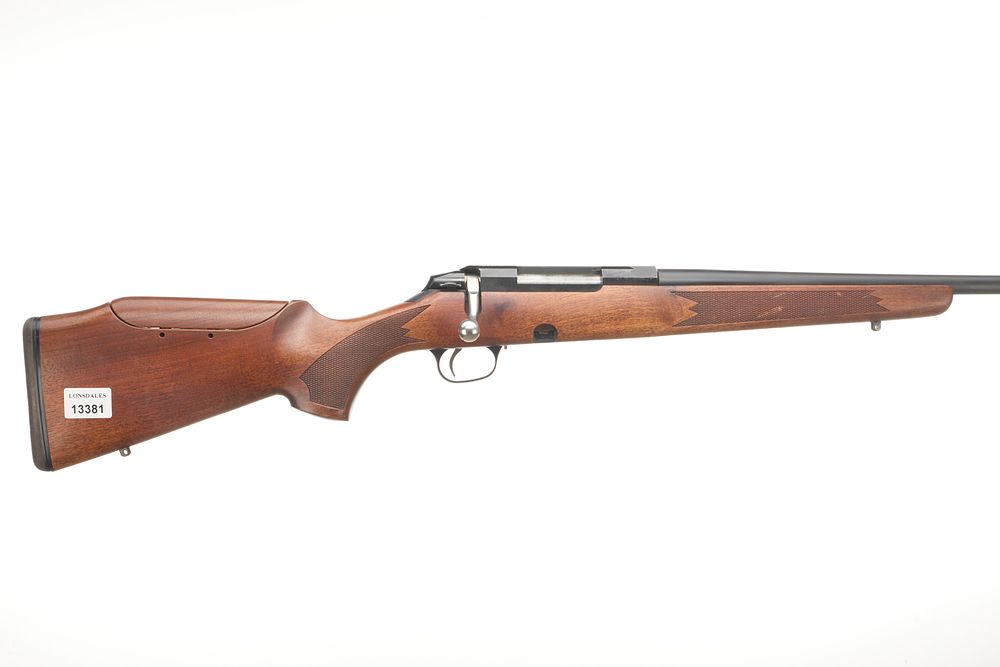 Lot 426: TIKKA A Mod M595 .222 BOLT-ACTION Ser No 978817