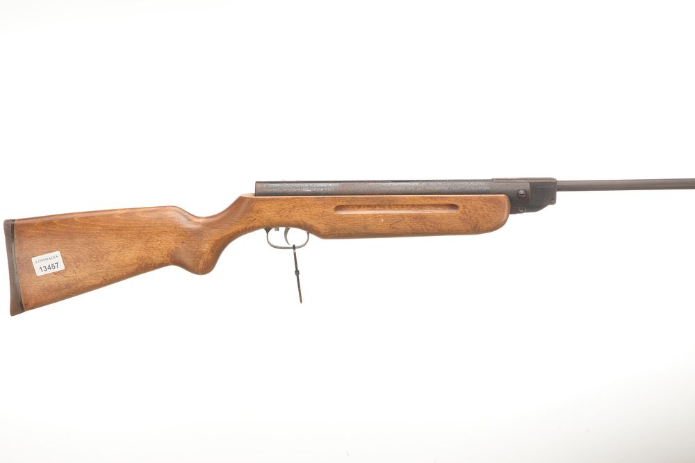 Lot 502: WEIHRAUCH A Mod HW35 .22 BREAK BARREL Ser No NVSN