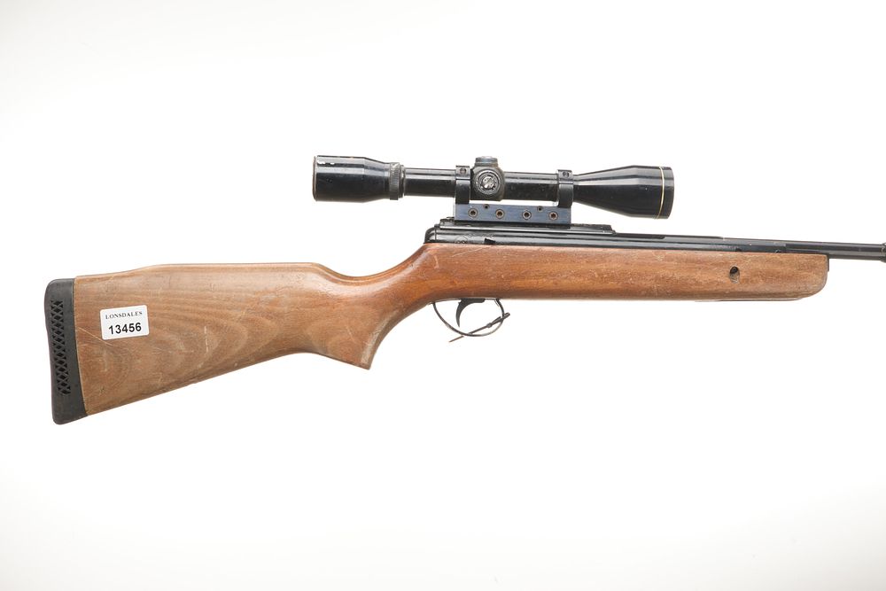 Lot 520: BSA A Mod COMET .22 BREAK BARREL WITH NIKKO & STERLING SCOPE Ser No BS69682