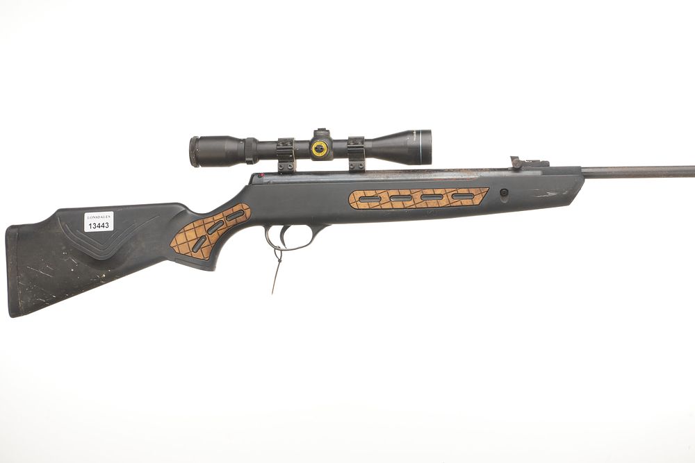 Lot 526: HATSAN A Mod STRIKER .22 BREAK BARREL Ser No 1010108320