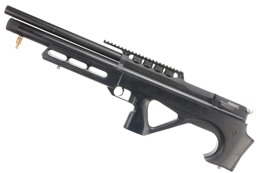 Lot 552: EDGUN A Mod MATADOR .22PCP AIR RIFLE Ser No 2724;