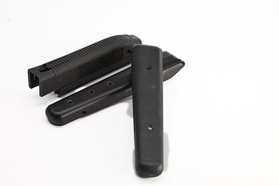 THREE FRONT GRIPS