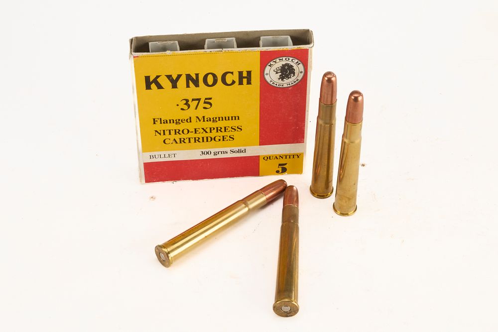 Lot 183: KYNOCH .375 FLANGED MAGNUM NITRO-EXPRESS CARTRDIGES 300gr SOLID, 4 OF