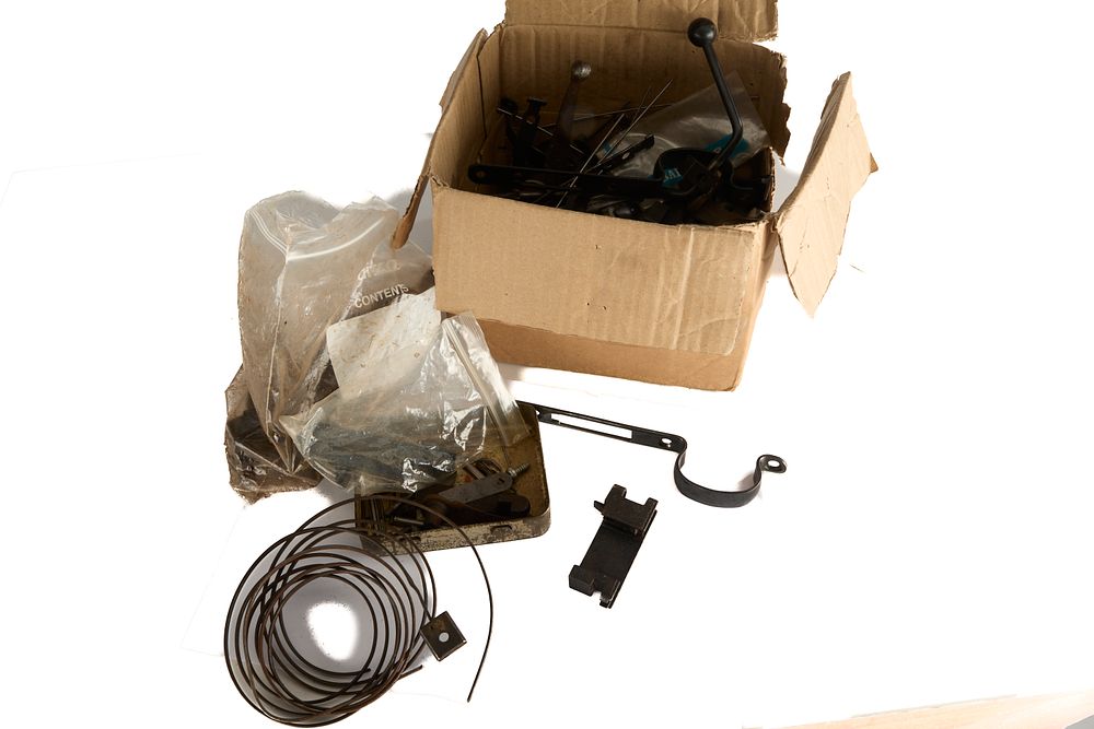 Lot 457: VARIOUS FIREARM PARTS