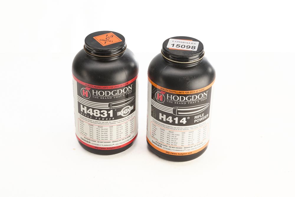 Lot 257: HODGDON H4831, 0.42KG, & H414, 0.31KG, OPEN, RIFLE POWDER