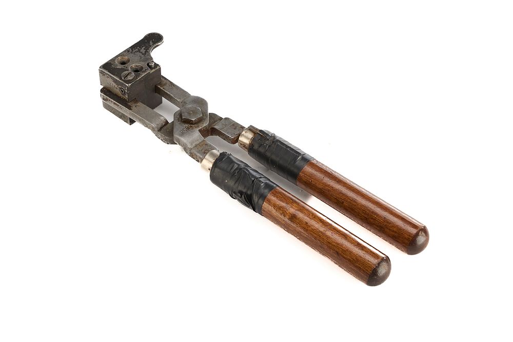 Lot 367: RCBS .558 BULLET MOLD