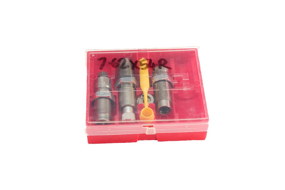 Lot 380: LEE 7.62 x 54R DIE SET
