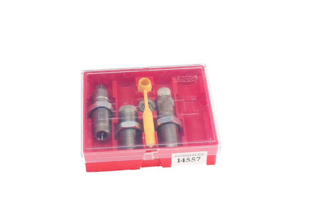 Lot 383: LEE .260 REM DIE SET