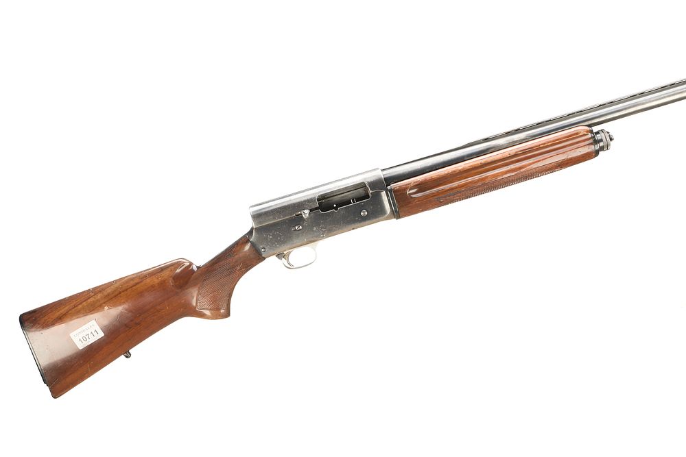 Lot 295: KFC A 12-BORE SEMI AUTO Ser No P017666