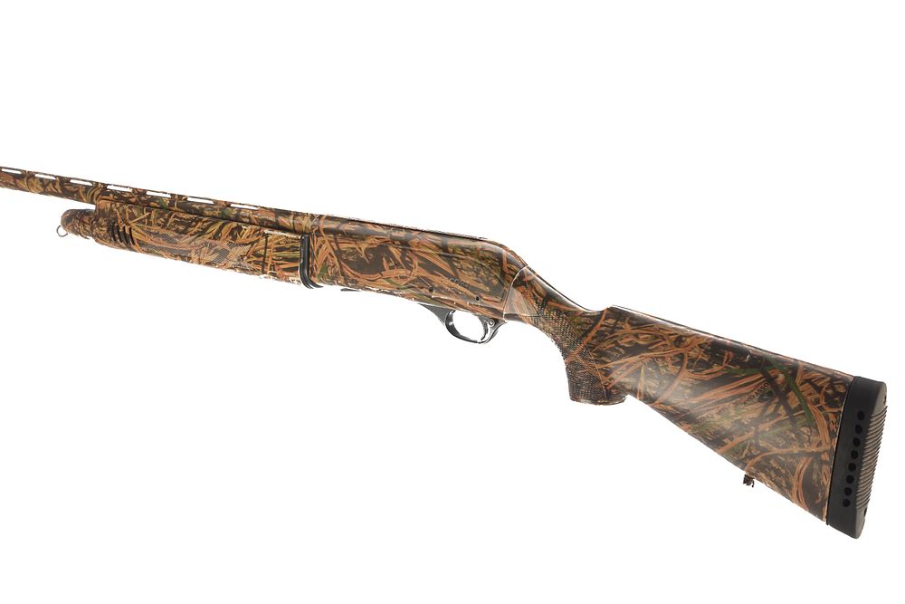 Lot 307: HATSAN A MODEL ESCORT CAMO 12-BORE SEMI AUTO Ser No 069827