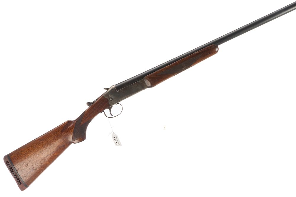 Lot 319: AYA A Mod COSMOS 12-BORE SINGLE BARREL Ser No 146760