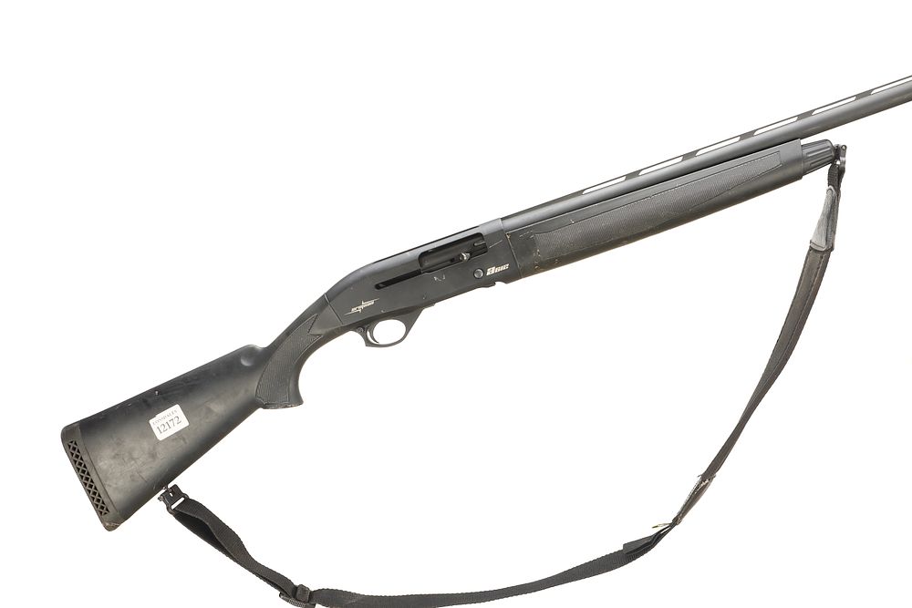 Lot 357: ARMSAN A Mod A612 12-BORE SEMI AUTO Ser No 13A46377