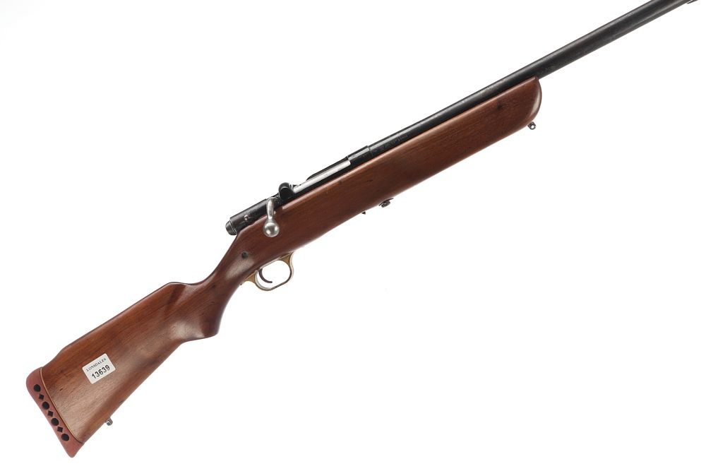 Lot 363: HARRINGTON & RICHARDSON A 12-BORE SINGLE BARREL Ser No 525957