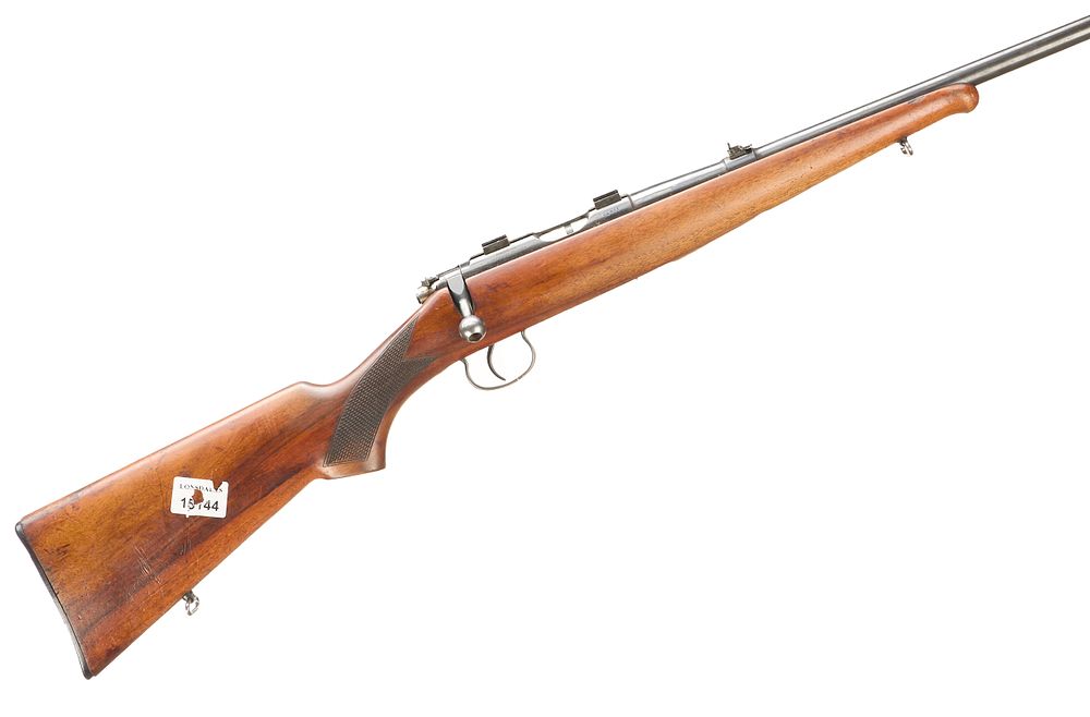 Lot 459: BRNO A .22 LR BOLT ACTION Ser No 6981