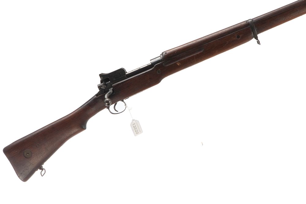 Lot 507: REMINGTON A DEACTIVATED .303 P14 BOLT - ACTION Ser No 182677