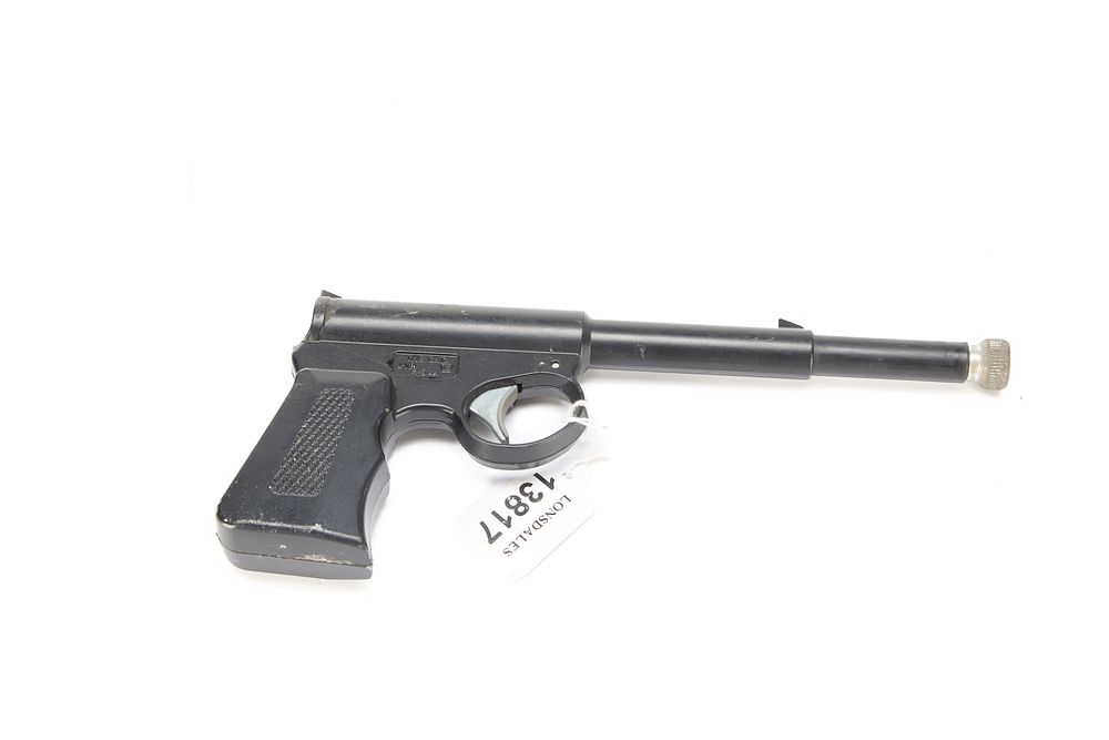 Lot 570: T.J. HARRINGTON A Mod GAT .177 AIR PISTOL Ser No NVSN