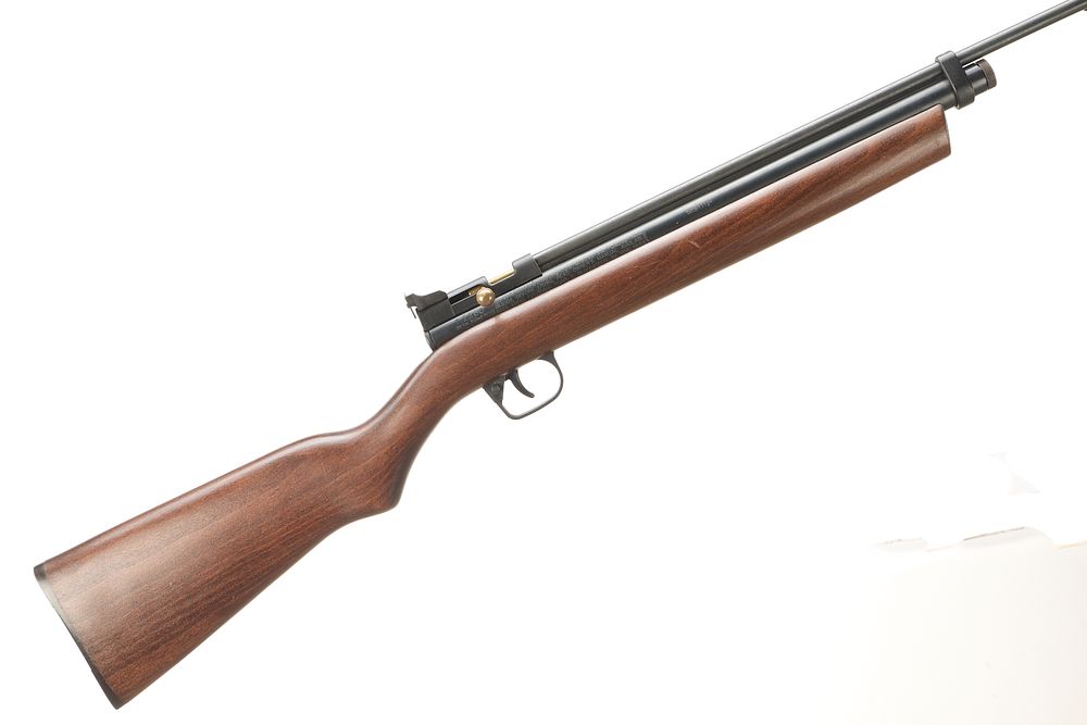 Lot 601: CROSMAN A Mod 2260 .22 CO2 AIR RIFLE