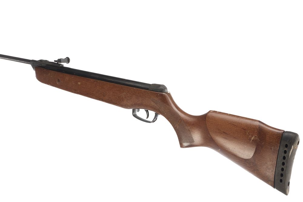 Lot 621: GAMO A Mod 610 .22 AIR RIFLE Ser No 0410-363462-09