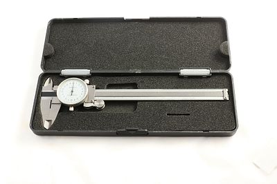 VERNIER CALIPER - METRIC;