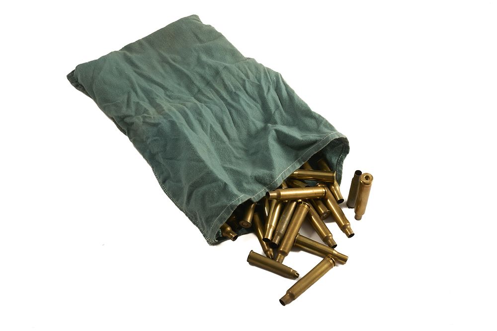 Lot 352: ASSORTED COLLECTORS AMMUNITION & BRASS 1.23kgs