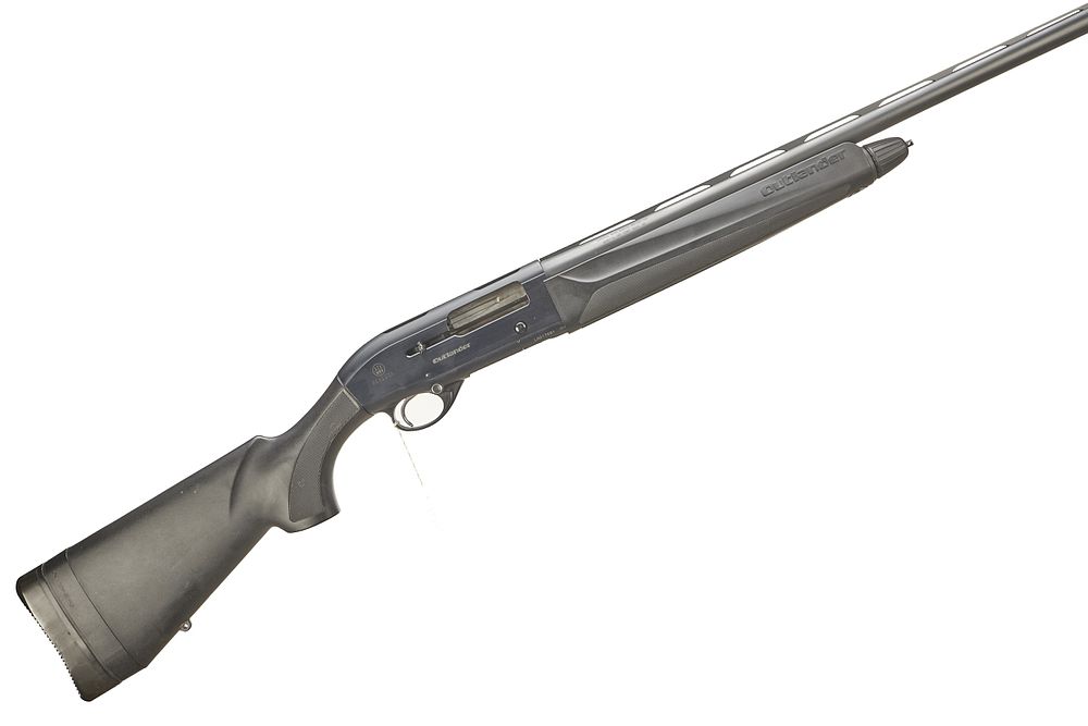 Lot 227: BERETTA A Mod A300 OUTLANDER 12-BORE SEMI-AUTO Ser No LA017691;