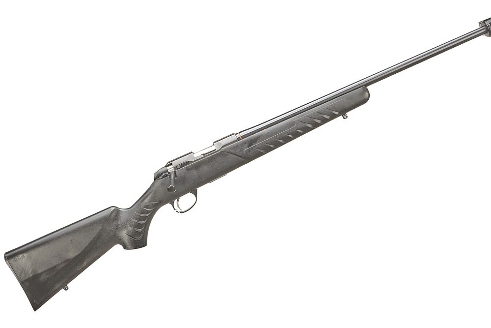 Lot 292: SAKO A Mod P04R .17HMR BOLT ACTION Ser No 733993;