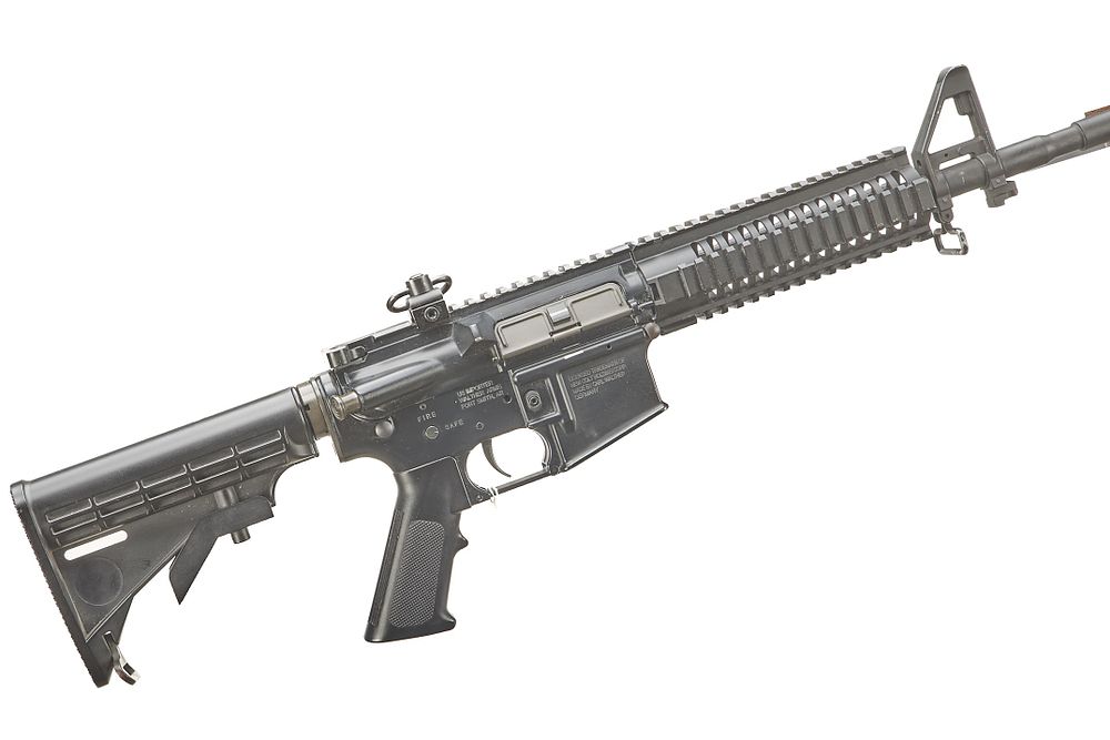 Lot 301: COLT A Mod M4 CARBINE .22LR SEMI AUTO Ser No BP101665;