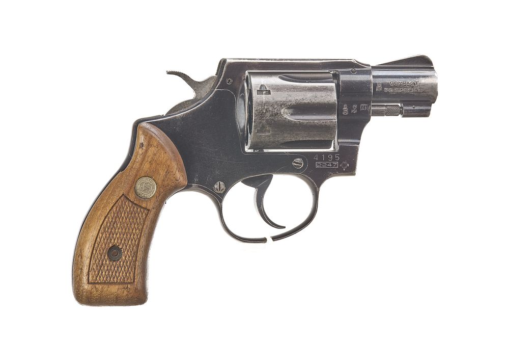 Lot 507: SAUER & SOHN A .38 SPECIAL REVOLVER Ser No 4195;