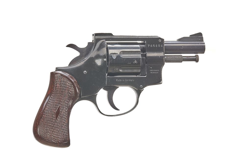 Lot 517: ARMINIUS A .32 S&W LONG REVOLVER Ser No 765404;