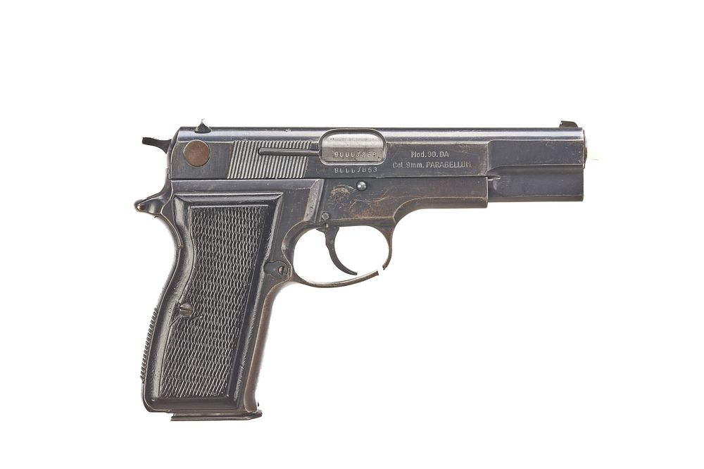 Lot 520: MAUSER A 9MM SEMI-AUTO PISTOL Ser No 90007853