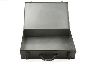METAL CASE;