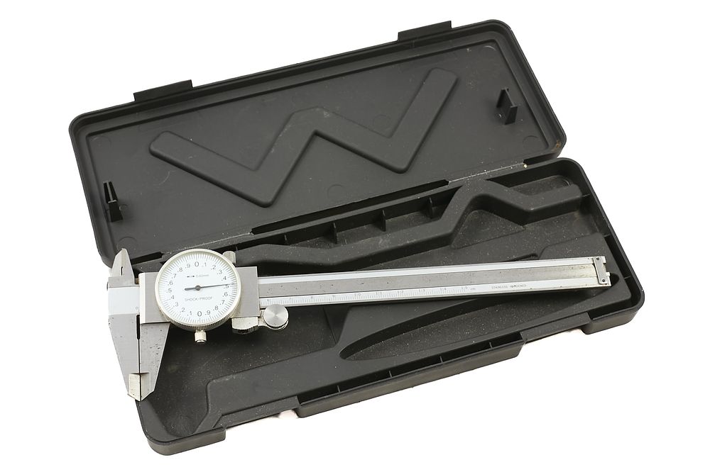 Lot 62: STAINLESS STEEL CALIPER IN STOARGE CASE;