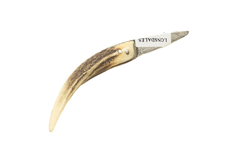 Lot 155: ANTLER HORN HANDLED KNIFE;