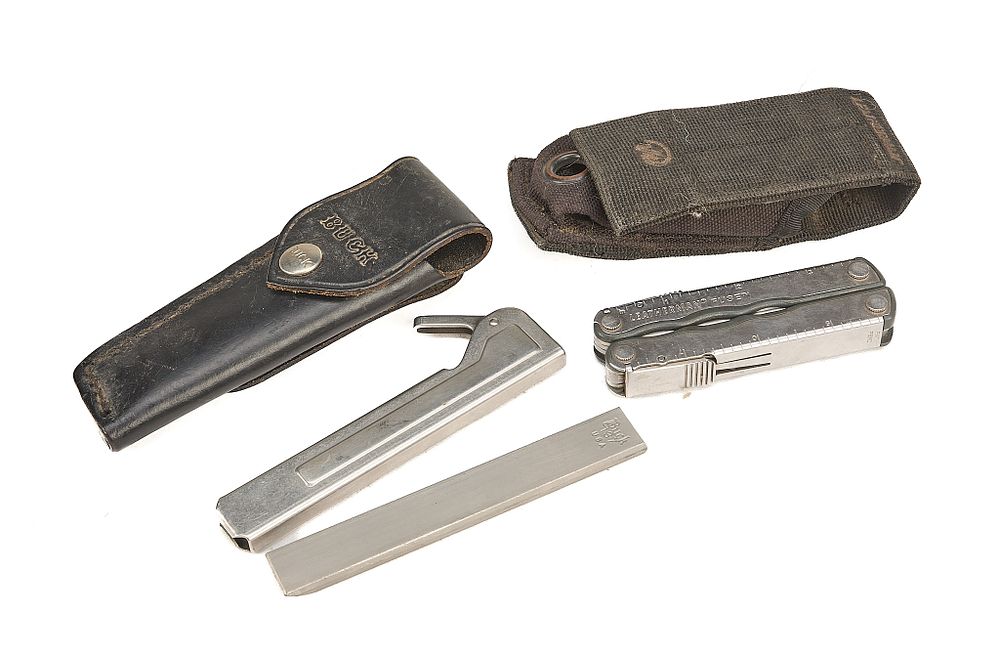 Lot 171: LEATHERMAN FUSE AND BUCK STEEL