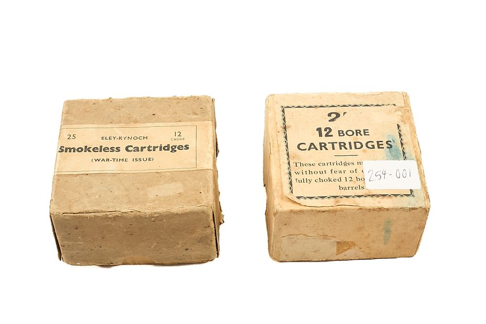 Lot 200: ELEY-KYNOCH MIXED SLUG WARTIME ISSUE 12-BORE CARTRIDGES, 44 OF;