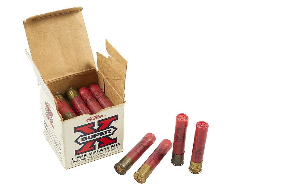 Lot 243: WESTERN SUPER X 410 6 SHOT 14gr, 25 OF;
