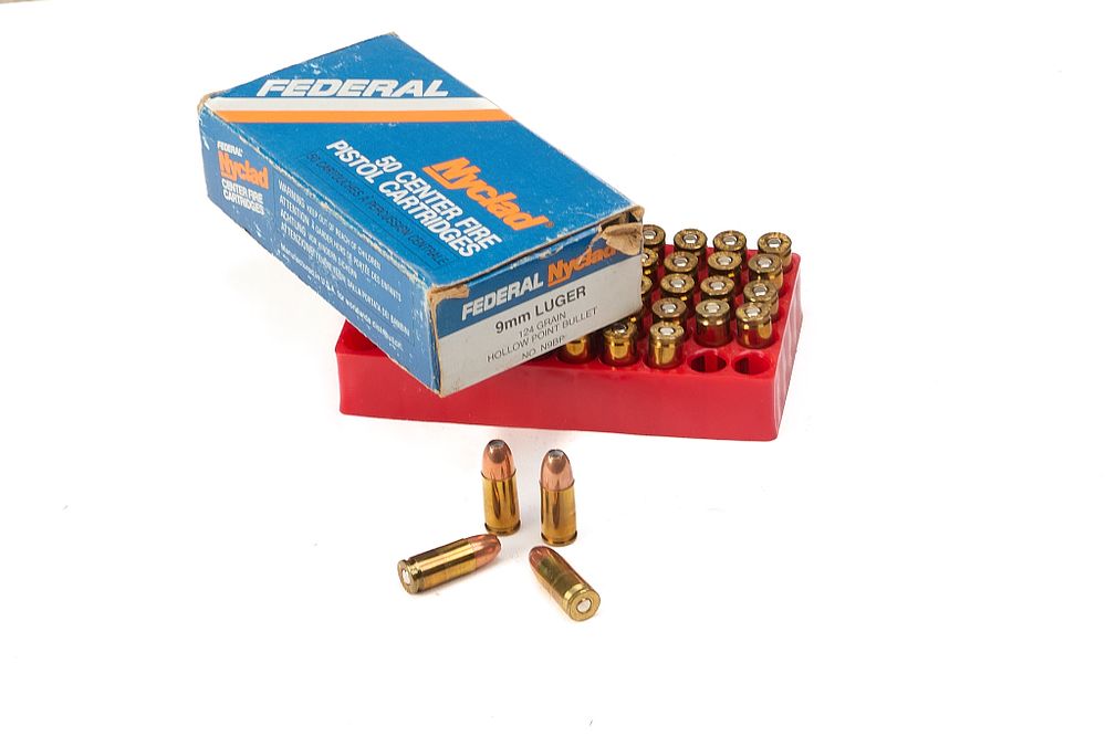Lot 306: FEDERAL NYCLAD 9MM LUGER 124gr HOLLOW POINT BULLET, 50 OF;