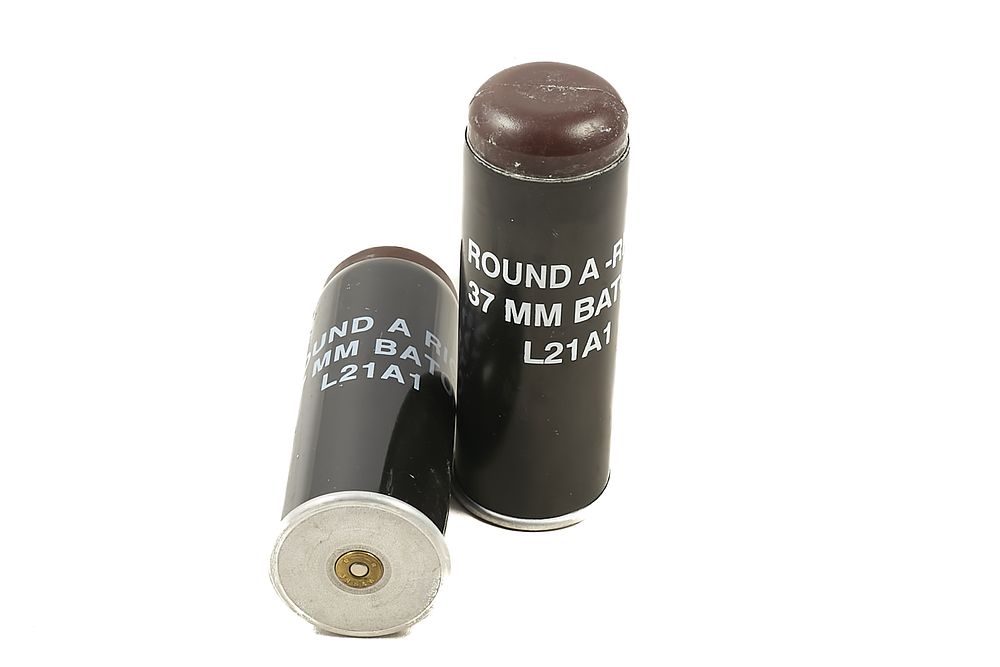Lot 314: 37MM BATON ROUNDS, L21A1, LIVE, 2 OF;