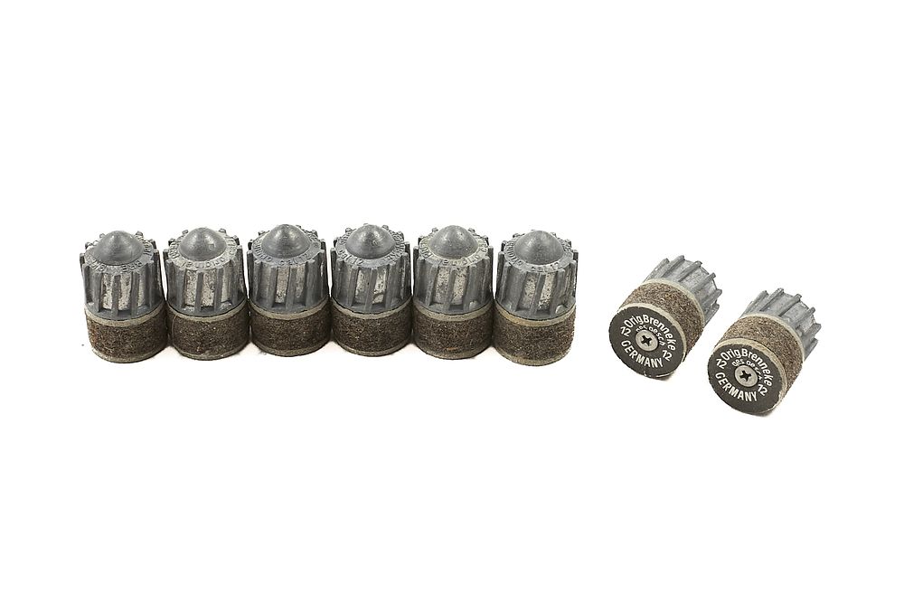 Lot 407: BRENNEKE 12-BORE RIFLED SLUGS, 8 OF;