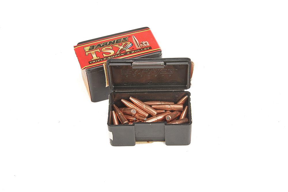 Lot 439: SWIFT A-FRAMES 7MM 175g, 31 OF, BARNES TSX 7MM 175gr FB, 10 OF;
