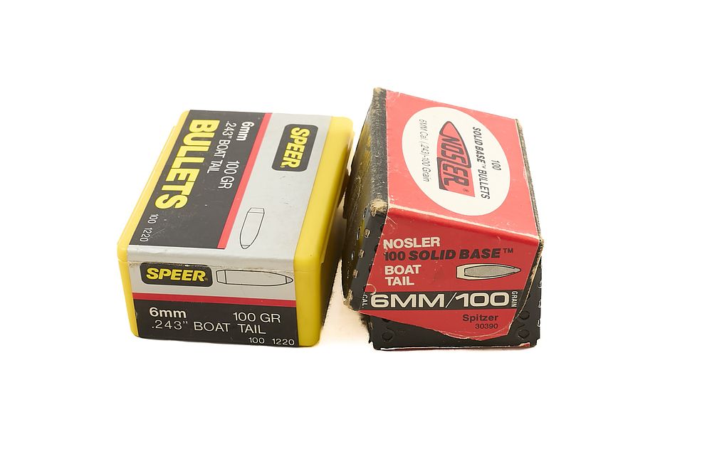 Lot 497: 6MM/.243 BOAT TAIL 100gr BULLETS, NOSLER APPROX 100 & SPEER 50 OF;