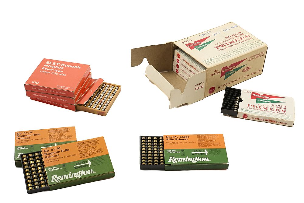 Lot 551: PRIMERS, TO INCLUDE ELEY & REMINGTON, APPROX 1500;