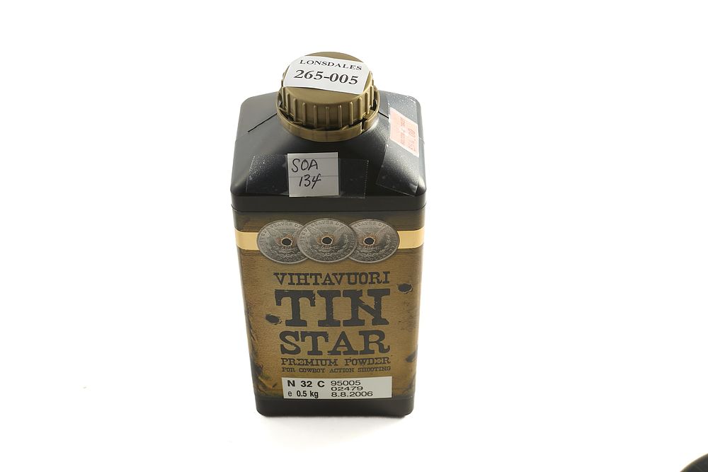 Lot 552: VIHTAVUORI TIN STAR POWDER, UNOPENED;